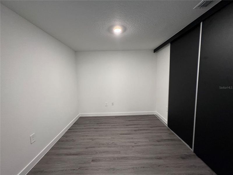 Spacious, unfurnished interior of a new home in , Kissimmee (Image 18).