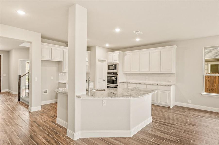 Image 36 of a home in Hampton Park.