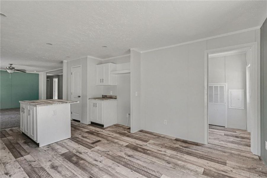 Spacious, unfurnished interior of a new home in , Cedartown (Image 11).