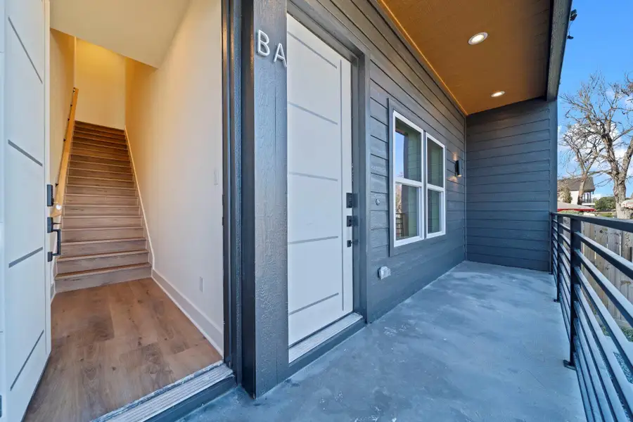 Entrances to each unit