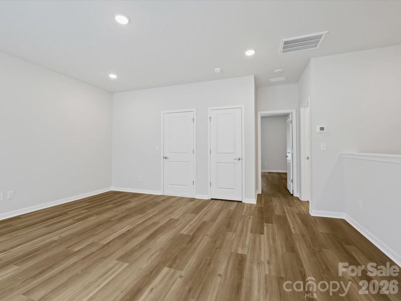 Spacious, unfurnished interior of a new home in Encore at Streamside - Classic Series, Waxhaw (Image 36).