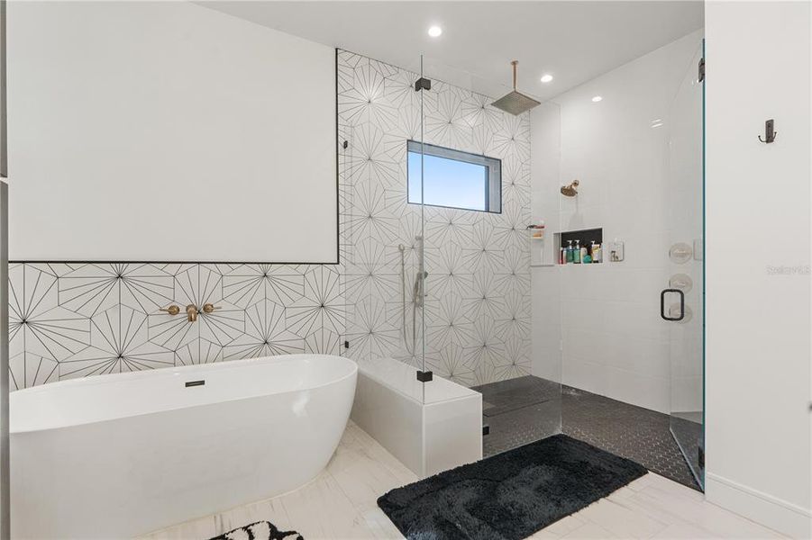 Furnished interior view inside a new home in , Land O' Lakes (Image 59).