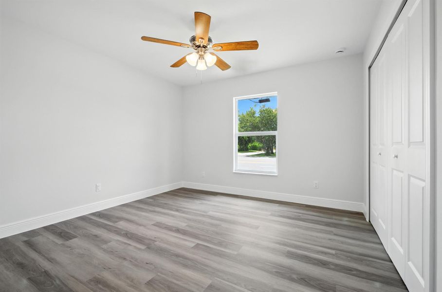 Spacious, unfurnished interior of a new home in , Fort Pierce (Image 22).