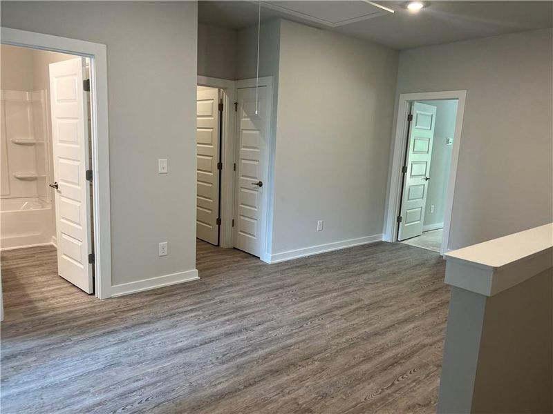 Spacious, unfurnished interior of a new home in , Gainesville (Image 51). Spacious, unfurnished interior of a new home in , Gainesville (Image 51).