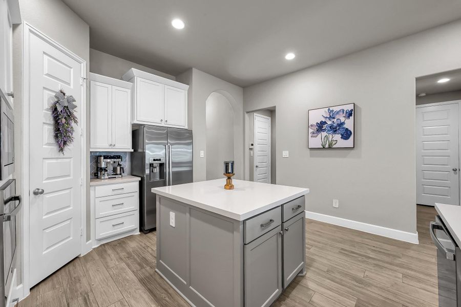 Furnished interior view inside a new home in Grand Central Park 45', Conroe (Image 31).