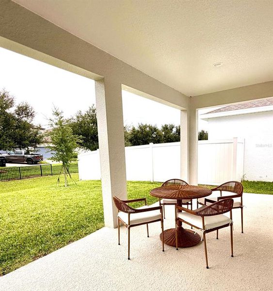 Exterior details and patio area of a home in Summerlake Reserve, Winter Garden (Image 2). Exterior details and patio area of a home in Summerlake Reserve, Winter Garden (Image 2).