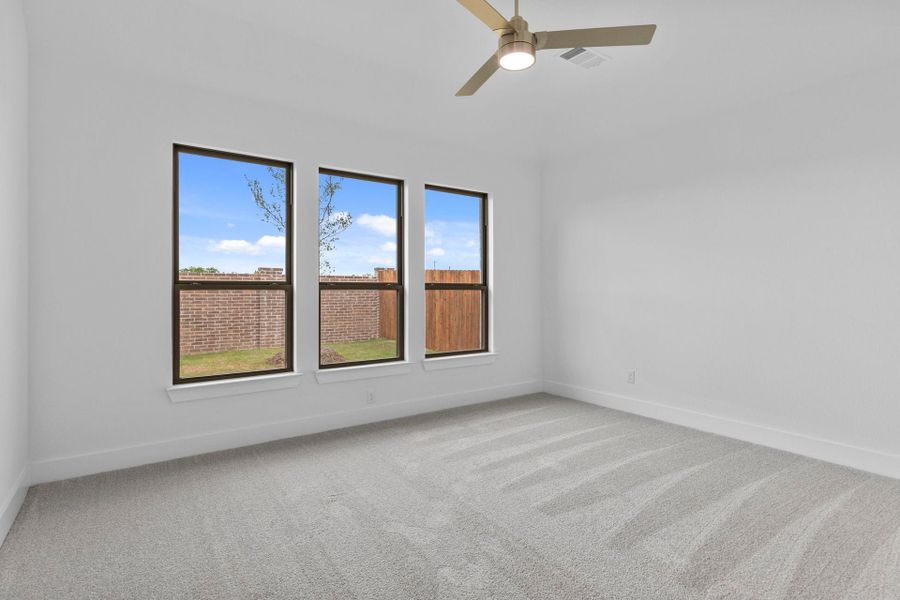 2,932sf New Home in Oak Point, TX.  - Slide 32
