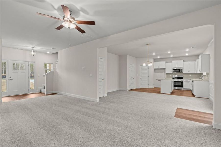 Spacious, unfurnished interior of a new home in Canterbury Villas, Carrollton (Image 32).