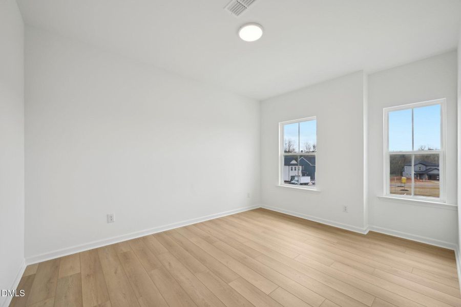 24-web-or-mls-Emeline Way 10-024 24-web-or-mls-Emeline Way 10-024