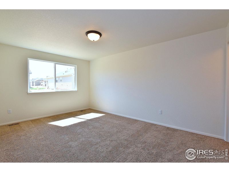 Spacious, unfurnished interior of a new home in , Johnstown (Image 40).