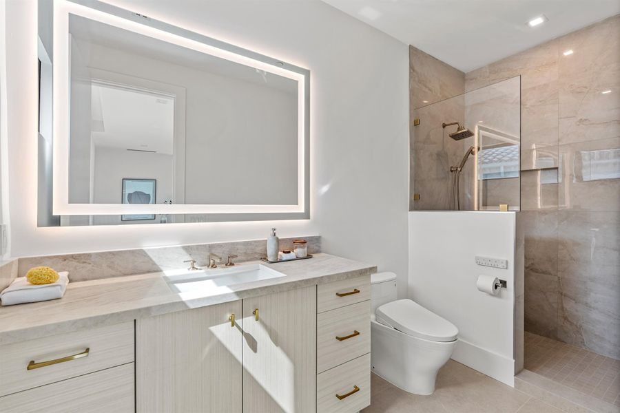 BATHROOM_2_DT
