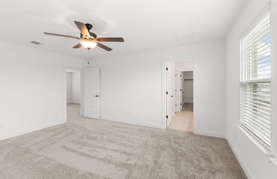 Spacious, unfurnished interior of a new home in Lagos, Manor (Image 13).