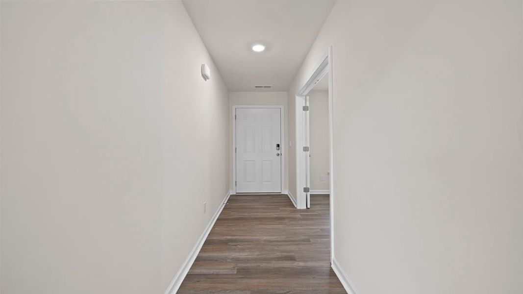 Spacious, unfurnished interior of a new home in Lakestone, Woodruff (Image 17).