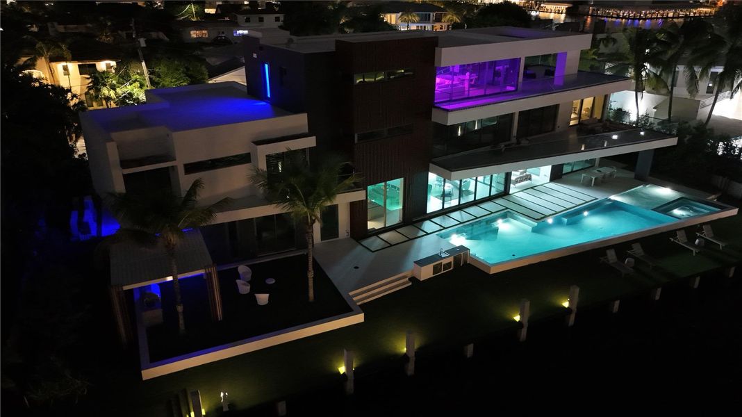 Image 93 of a home in .