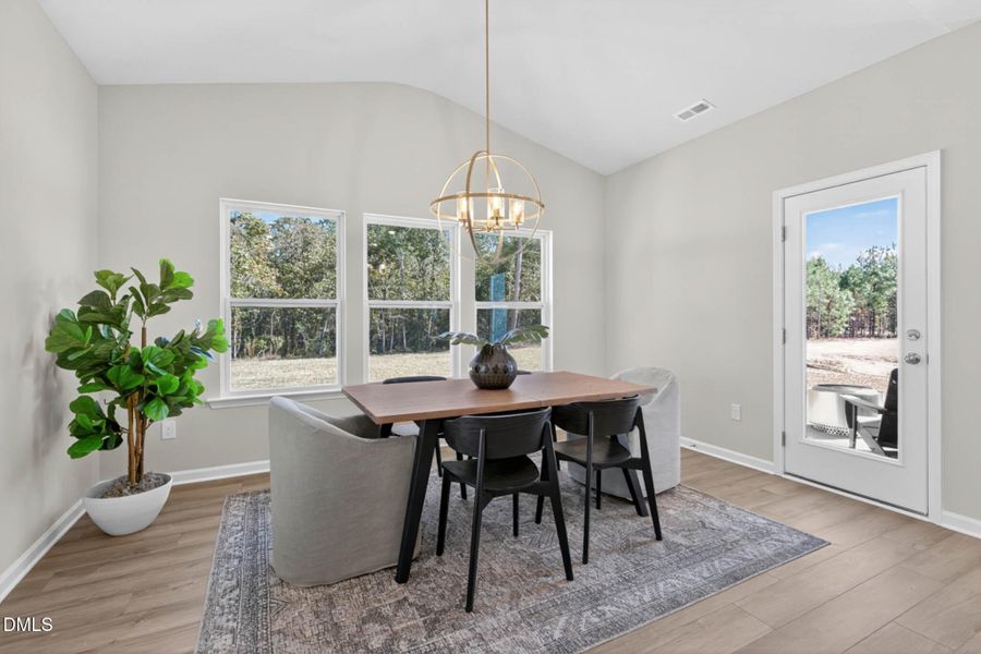 DC 23 Holly Interior-13