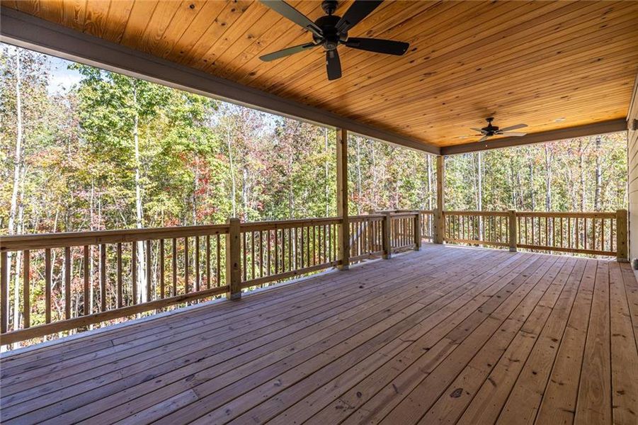 Exterior details and patio area of a home in , Dallas (Image 34).