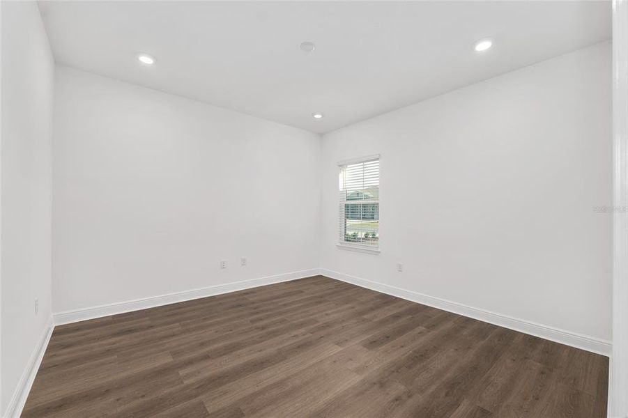 Spacious, unfurnished interior of a new home in , Ocala (Image 49).