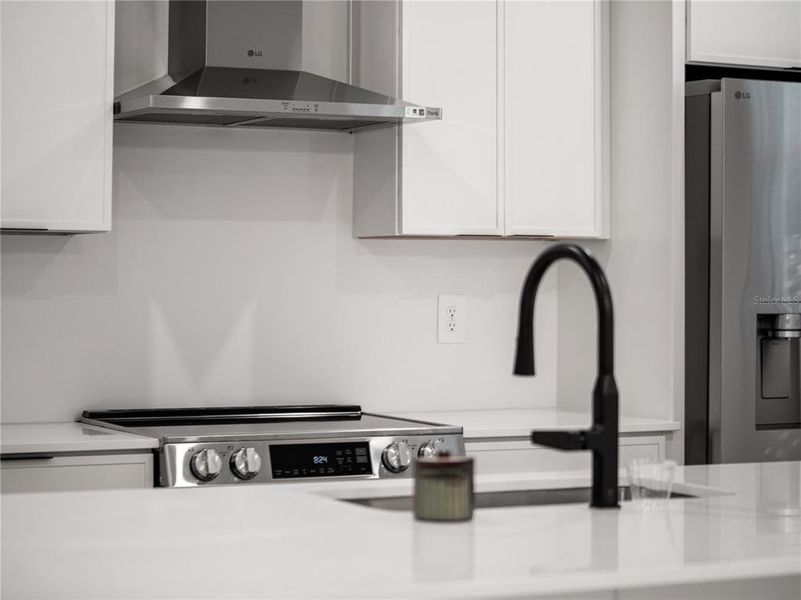 Close-up of interior finishes inside a home in , Lady Lake (Image 18).