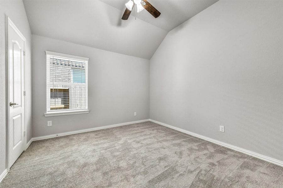 Spacious, unfurnished interior of a new home in Lago Mar 40' at Lago Mar, Texas City (Image 17). Spacious, unfurnished interior of a new home in Lago Mar 40' at Lago Mar, Texas City (Image 17).