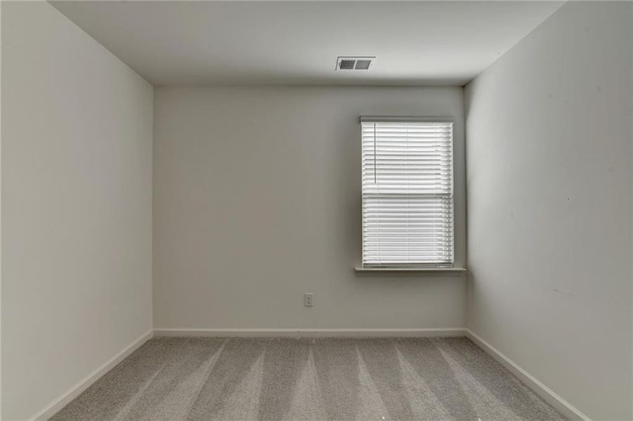 Spacious, unfurnished interior of a new home in , Braselton (Image 36).