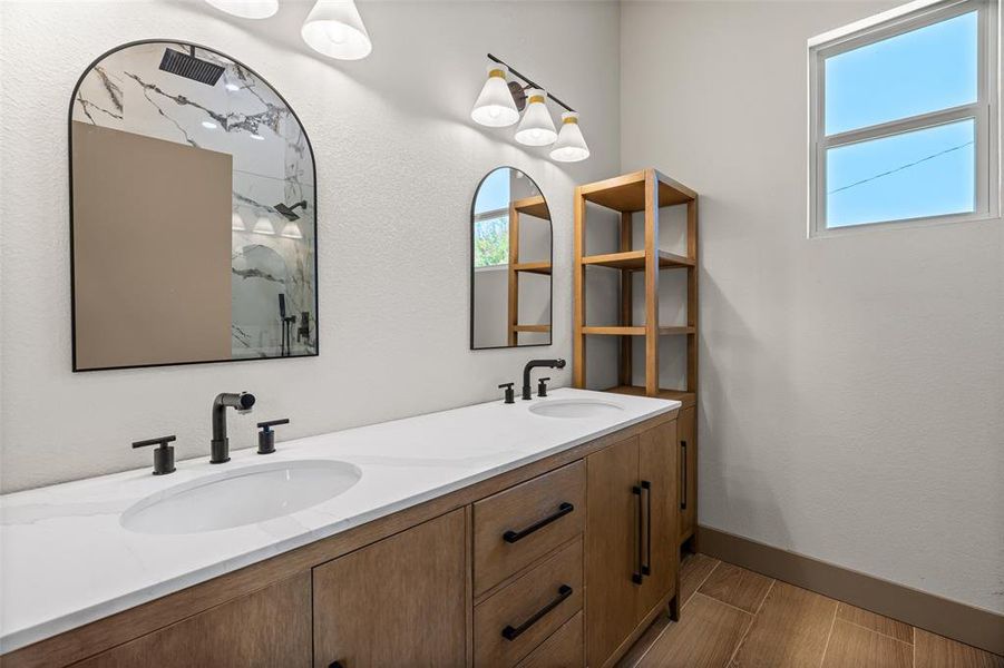 Furnished interior view inside a new home in , Joshua (Image 16).