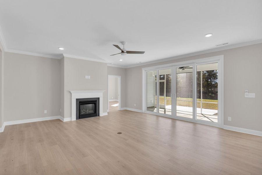 Representative unfurnished interior of a home built from the The Bradley by RobuckHomes in Windwater, Hampstead (Image 64).