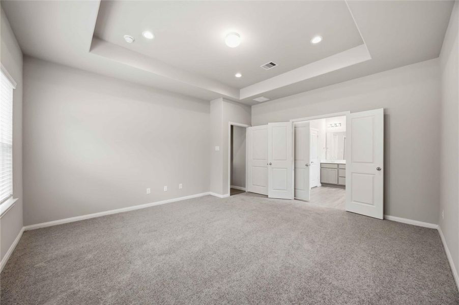 Spacious, unfurnished interior of a new home in King Oaks Village, Baytown (Image 13). Spacious, unfurnished interior of a new home in King Oaks Village, Baytown (Image 13).
