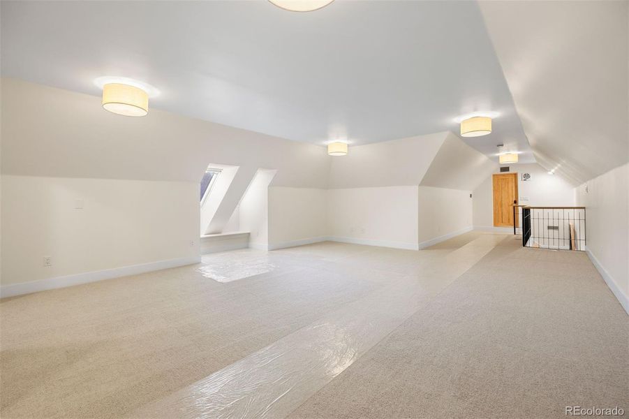 Spacious, unfurnished interior of a new home in , Denver (Image 15).