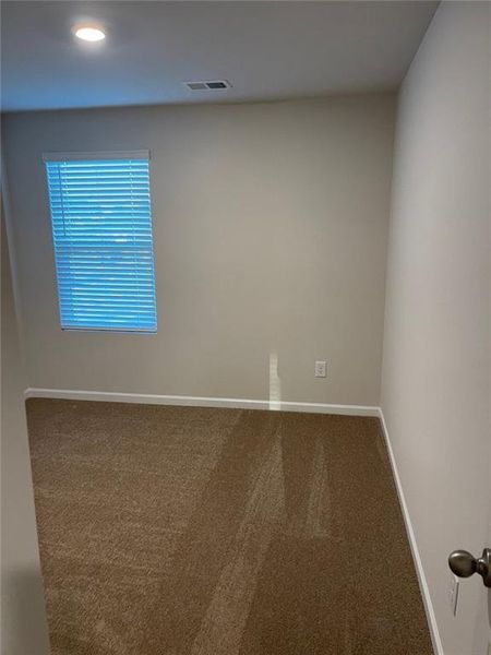 Spacious, unfurnished interior of a new home in , Hampton (Image 20).