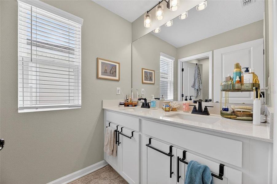Furnished interior view inside a new home in , Apollo Beach (Image 45).