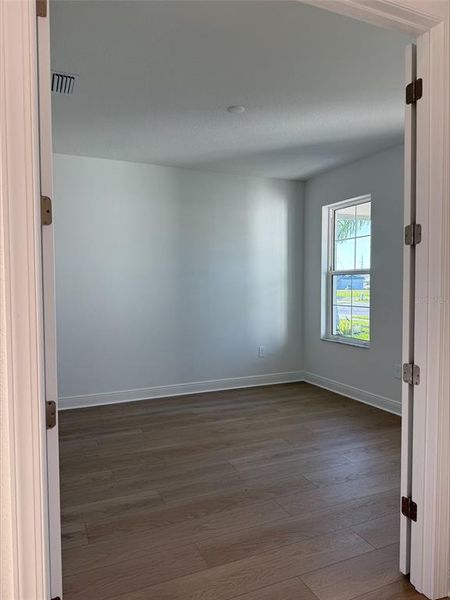 Spacious, unfurnished interior of a new home in Cassata Lakes, Nokomis (Image 14). Spacious, unfurnished interior of a new home in Cassata Lakes, Nokomis (Image 14).