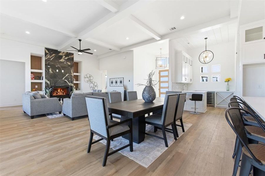 Furnished interior view inside a new home in , Waxahachie (Image 5).
