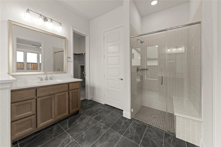 Furnished interior view inside a new home in Nelson Lake, Rockwall (Image 9). Furnished interior view inside a new home in Nelson Lake, Rockwall (Image 9).