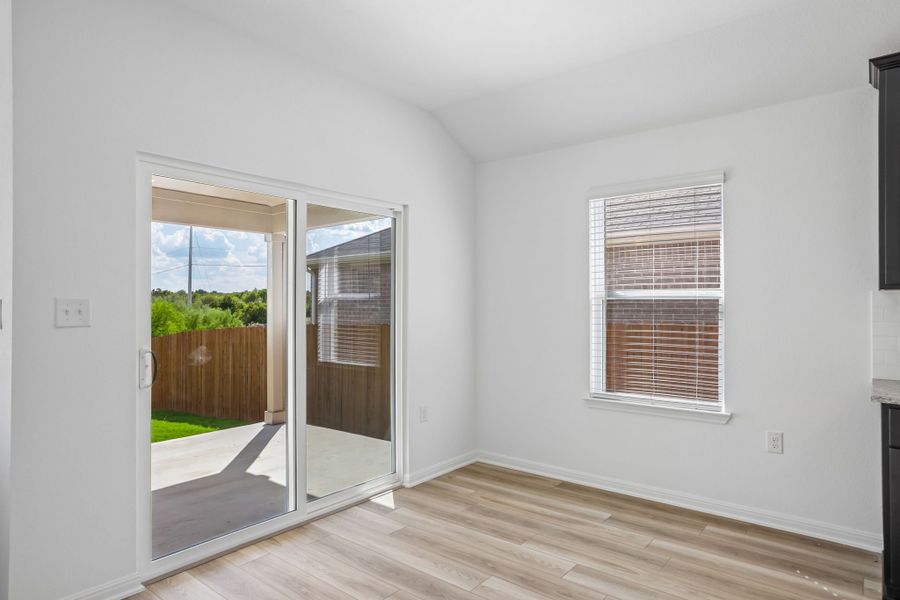 Spacious, unfurnished interior of a new home in Lisso, Pflugerville (Image 21).