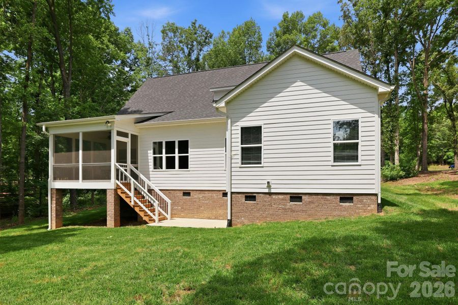 Exterior details and patio area of a home in , Monroe (Image 28).