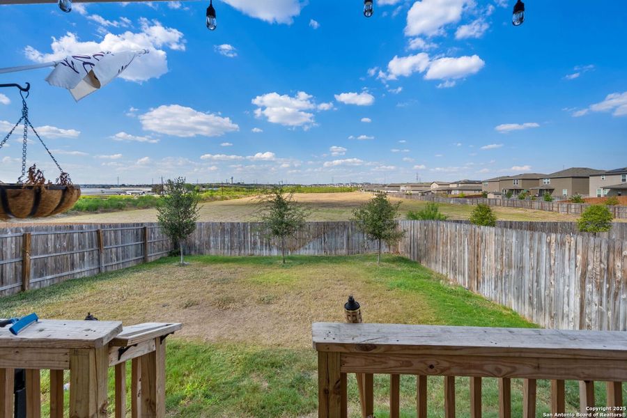 Image 16 of a home in Cinco Lakes. Image 16 of a home in Cinco Lakes.