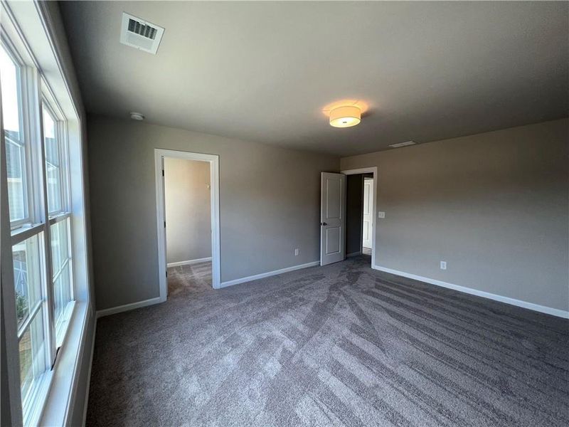 Spacious, unfurnished interior of a new home in , Canton (Image 14).