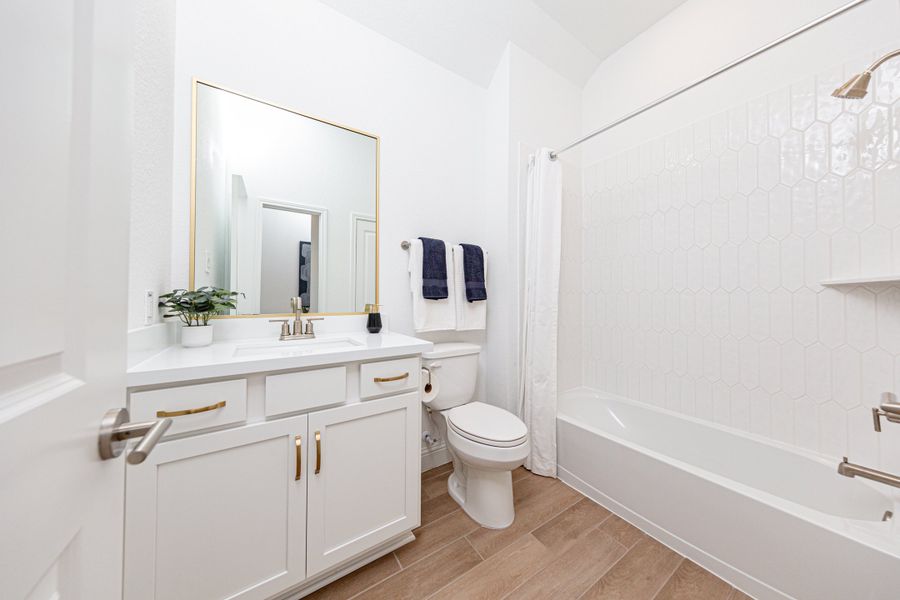 Representative furnished interior of a home built from the Reflection by Beazer Homes in Bridgeland, Cypress (Image 8).