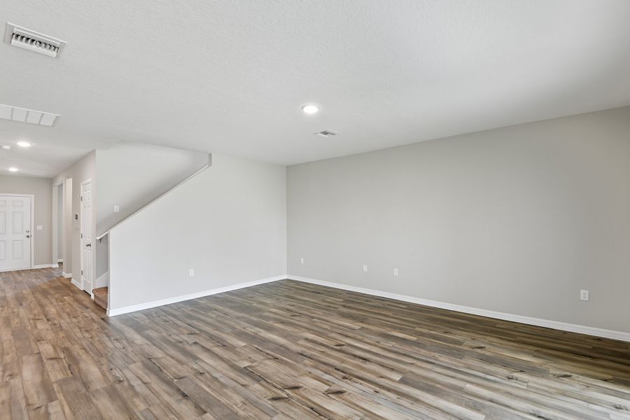 Spacious, unfurnished interior of a new home in Wynnstone, Davenport (Image 6). Spacious, unfurnished interior of a new home in Wynnstone, Davenport (Image 6).