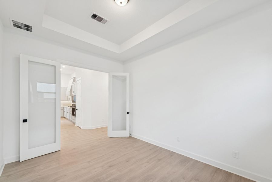 Spacious, unfurnished interior of a new home in Kresston, Magnolia (Image 24).