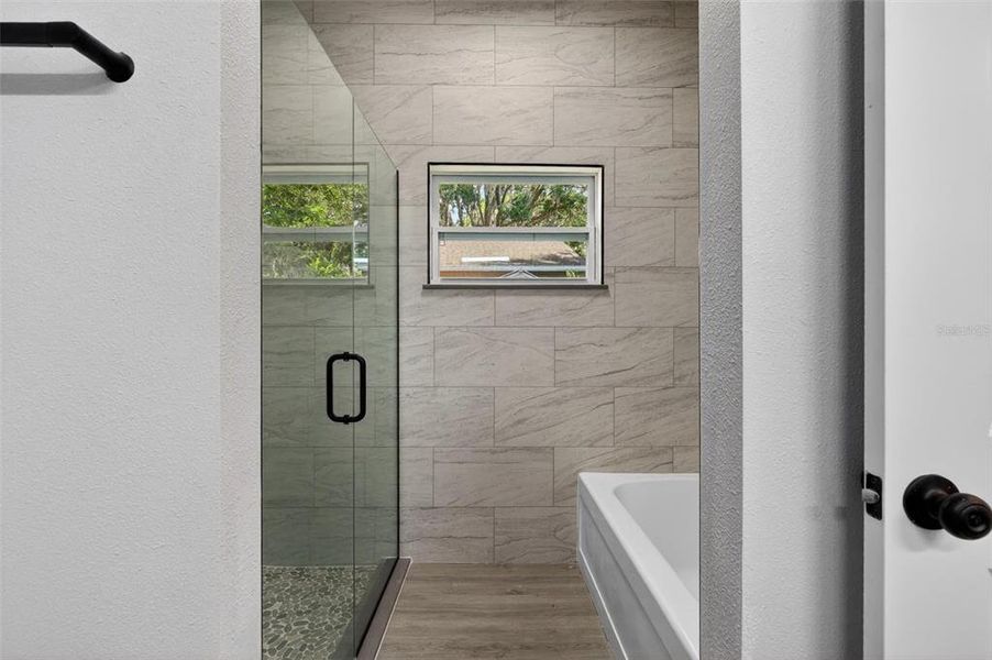 Close-up of interior finishes inside a home in , Ormond Beach (Image 20).