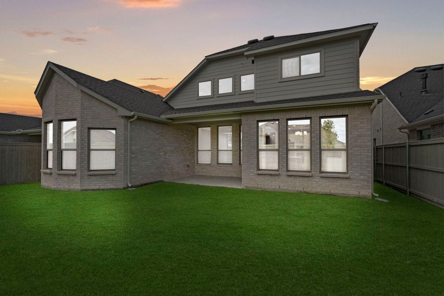 3,368sf New Home in Mansfield, TX.  - Slide 26