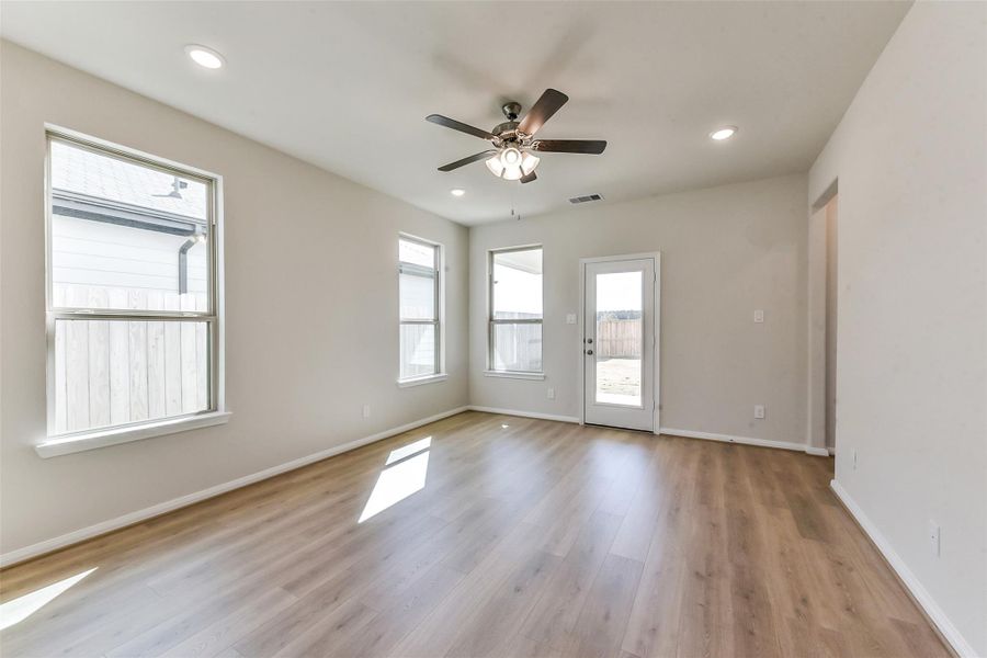 Spacious, unfurnished interior of a new home in Colony at Pinehurst, Pinehurst (Image 21). Spacious, unfurnished interior of a new home in Colony at Pinehurst, Pinehurst (Image 21).