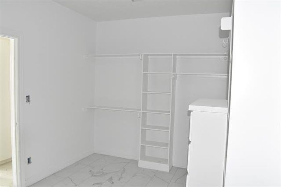 Spacious, unfurnished interior of a new home in , Lumberton (Image 21).