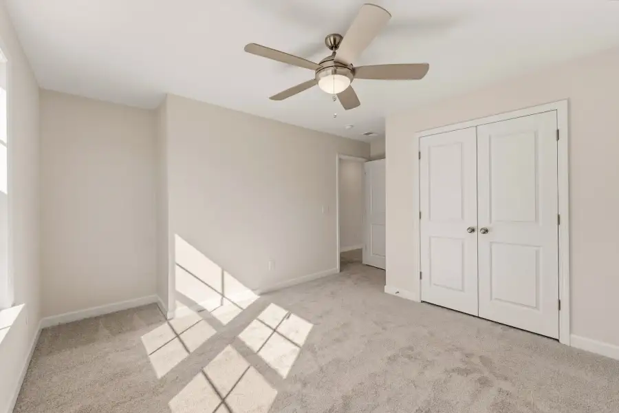 Spacious, unfurnished interior of a new home in Parris Meadows, Chesnee (Image 35).