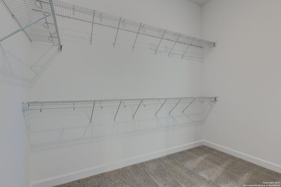 Spacious, unfurnished interior of a new home in Arcadia Ridge, San Antonio (Image 28). Spacious, unfurnished interior of a new home in Arcadia Ridge, San Antonio (Image 28).