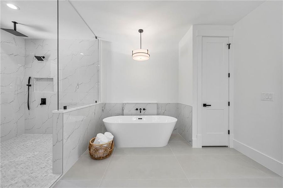 Furnished interior view inside a new home in , Lawrenceville (Image 60).