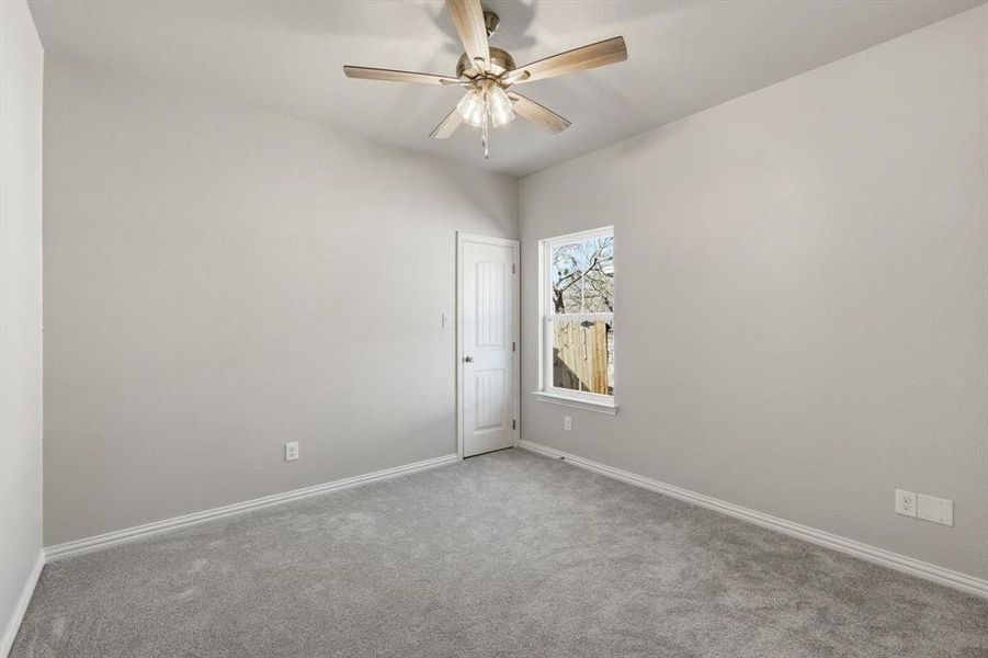Spacious, unfurnished interior of a new home in , Bridgeport (Image 27).