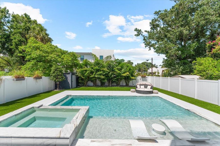 Exterior details and patio area of a home in , Tampa (Image 26).