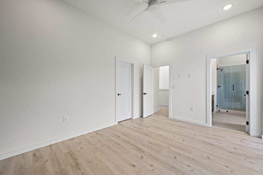Spacious, unfurnished interior of a new home in , Austin (Image 15).